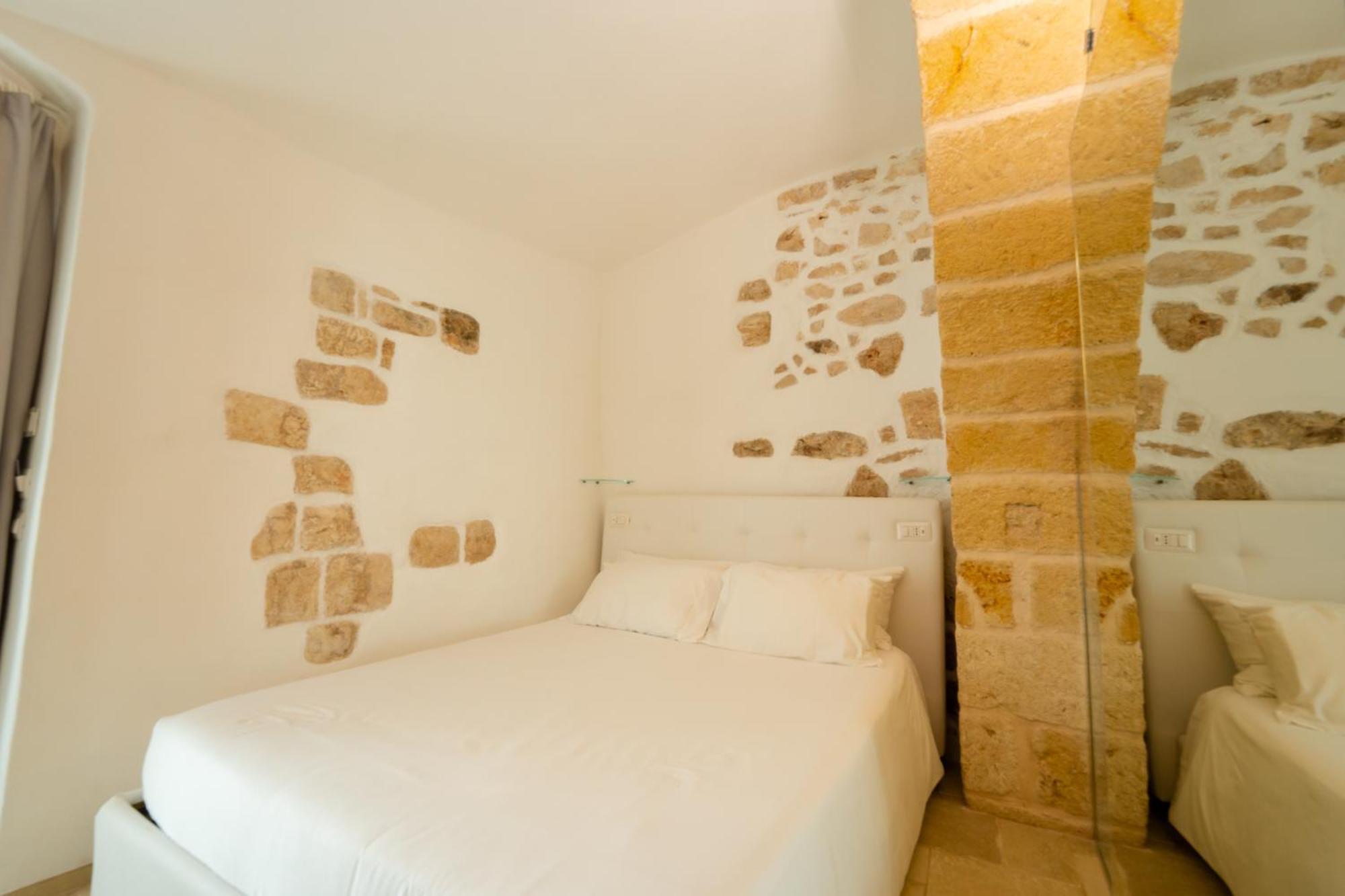 Apulian Escapes - Suite Il Fico ポリニャーノ・ア・マーレ エクステリア 写真